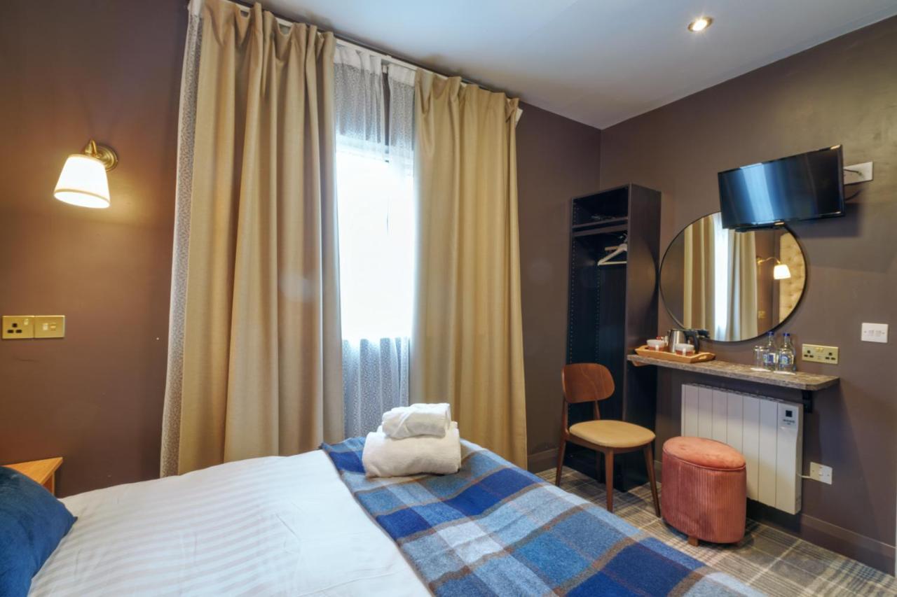 Topper'S Rooms Guest Accommodation Carrick-on-Shannon Экстерьер фото