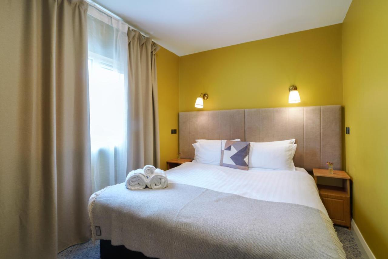 Topper'S Rooms Guest Accommodation Carrick-on-Shannon Экстерьер фото